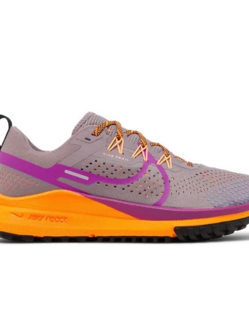 Nike Women’s React Pegasus Trail 4 Running Shoes - very good condition